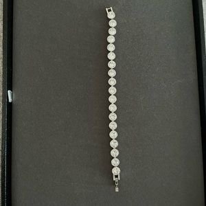 Swarovski Touchstone Crystal Ice Bracelet White